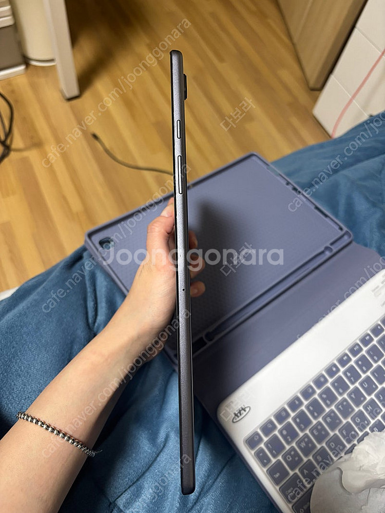 갤럭시 탭 LTE A7 라이트 64GB 판매합니다.--1